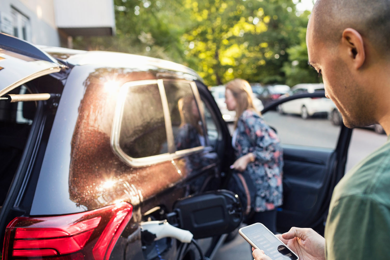 Kantarin tutkimuksessa selviää kuinka tärkeää asiakaspalvelukokemus on kuluttajille uutta autoa ostaessa